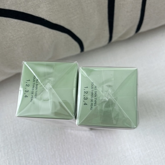 CLINIQUE Moisture Surge Hydrating Skincare BRAND NEW in BOX - Picture 3 of 6